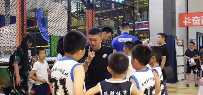 如何借助专业篮球教练提升个人声誉_2